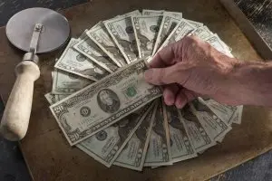 Ganar-dinero-pizzas presupuesto